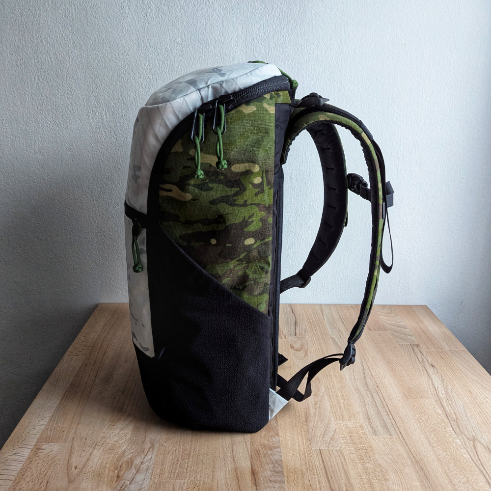 BUDDY 30 - MultiCam/Multicolored