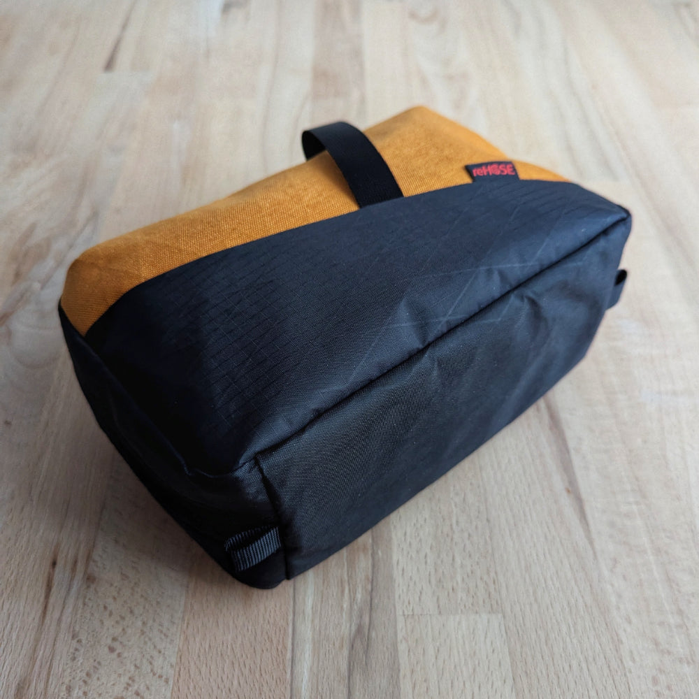 FLARE - Travel Pouch