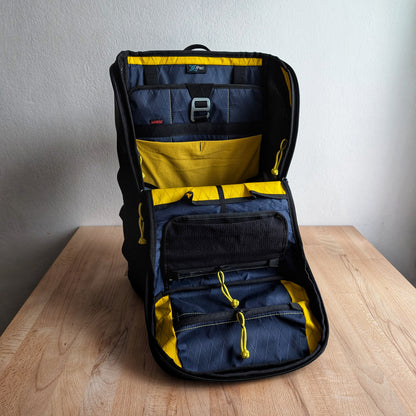 BUDDY 22 Neo - Black/Navy blue/Yellow + BLAZE 2 laptop sleeve + MUTE Velcro cover
