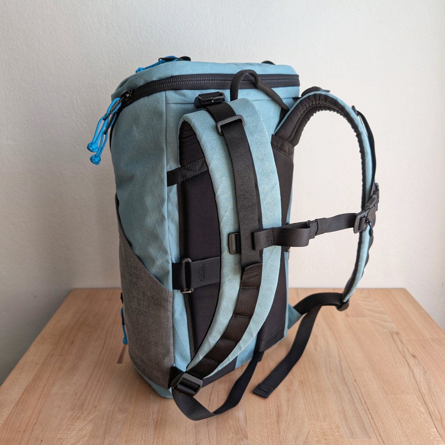 BUDDY 22 Neo - Blue/Hot orange + BLAZE 2 laptop sleeve + MUTE Velcro cover